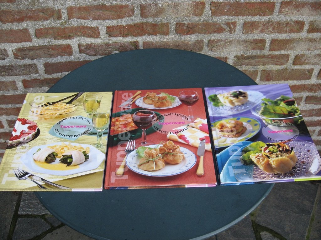 tupperware: doordachte recepten deel I, II en III, Boeken, Ophalen of Verzenden, Zo goed als nieuw