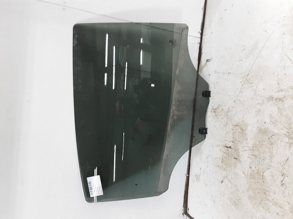 VITRE ARRIERE DROITE Peugeot 208 I (CA / CC / CK / CL), Mevr. I. Hauben, Utilisé, Rue de l'Espoir 34 34
4030  GRIVEGNÉE, BE, Info@Collignon.be