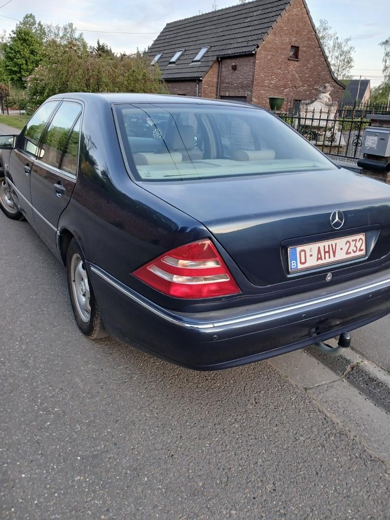 Mercedes s280  oldimers, Autos, Cuir, Achat, 2000 kg, Boîte manuelle