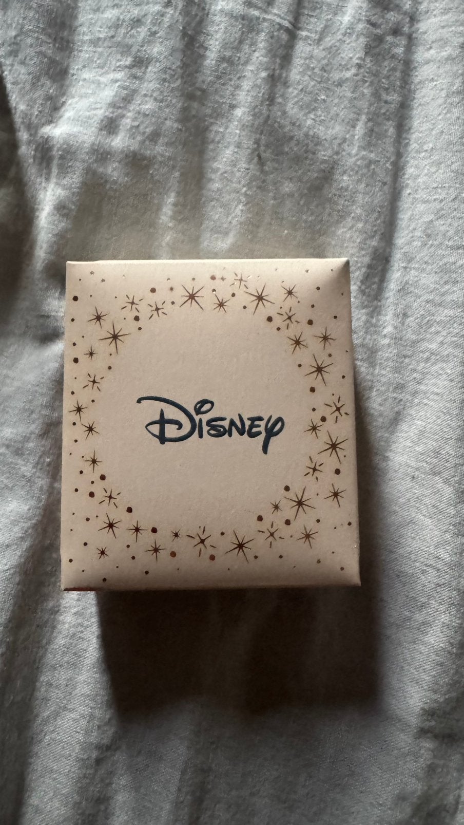 Disney mickey oorbellen goud kleurig, Ophalen, Zo goed als nieuw, Goud