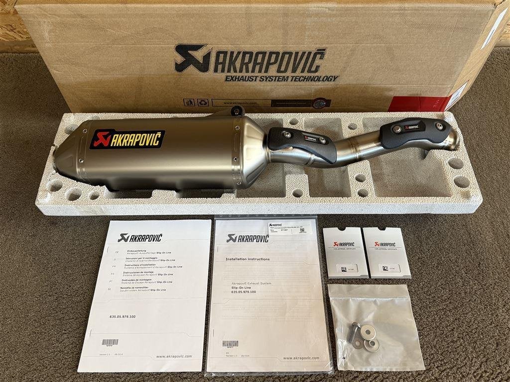 Akrapovic uitlaat KTM 790 890 Adventure 890 SMT Norden 901, Motos, Envoi, Neuf