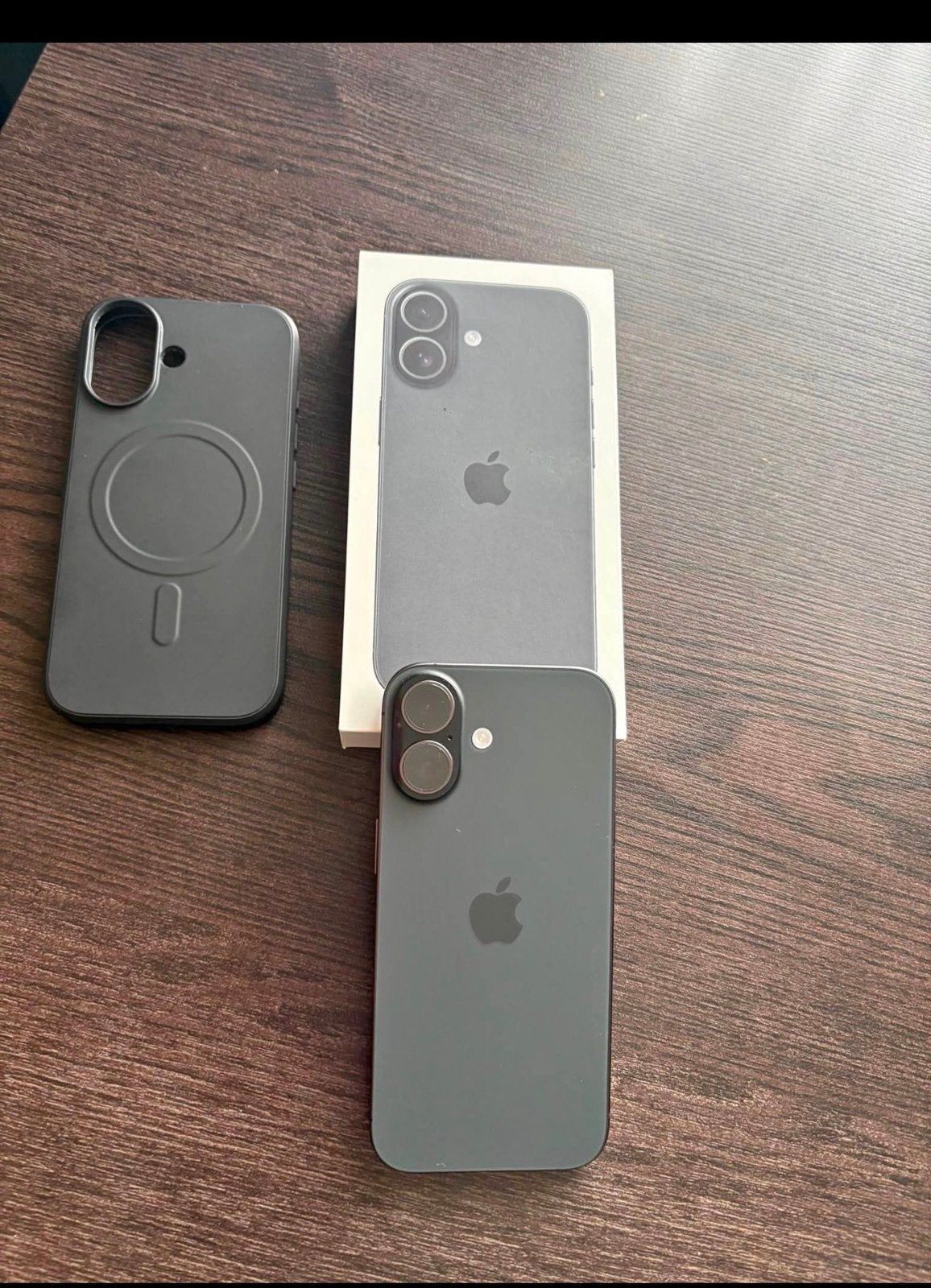Iphone 17 zwart 256 GB + genaaid en schermbeschermer, Telecommunicatie, Ophalen of Verzenden, Zo goed als nieuw, IPhone 17, Zwart