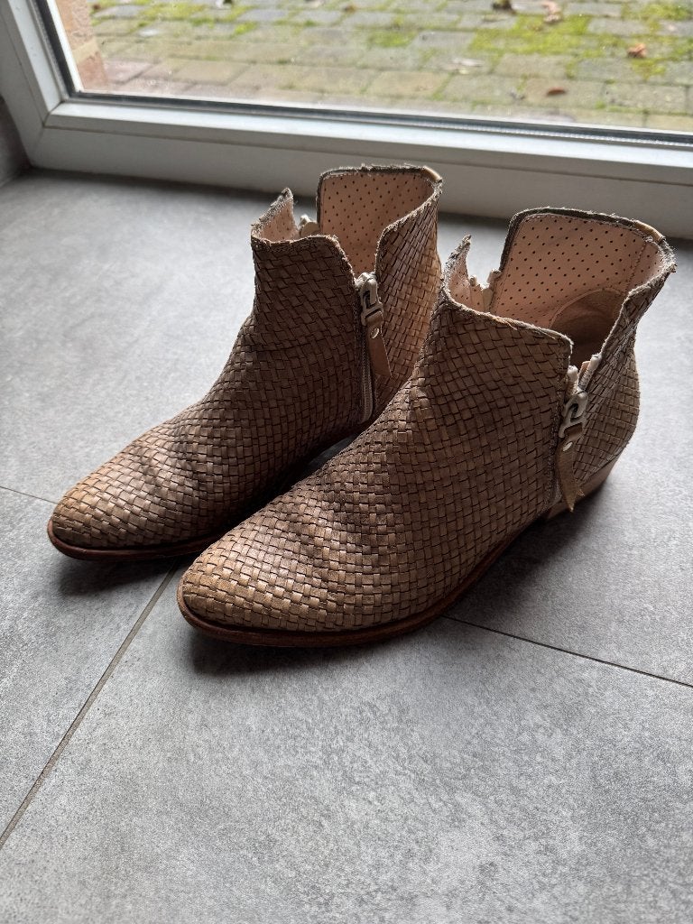 PERTINI botjes , maat 37, Pertini, Lage of Enkellaarzen, Ophalen of Verzenden, Zo goed als nieuw