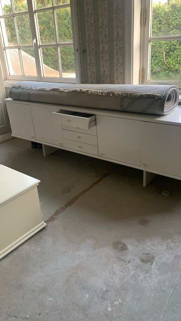 Buffet laqué blanc mat, Enlèvement, Comme neuf