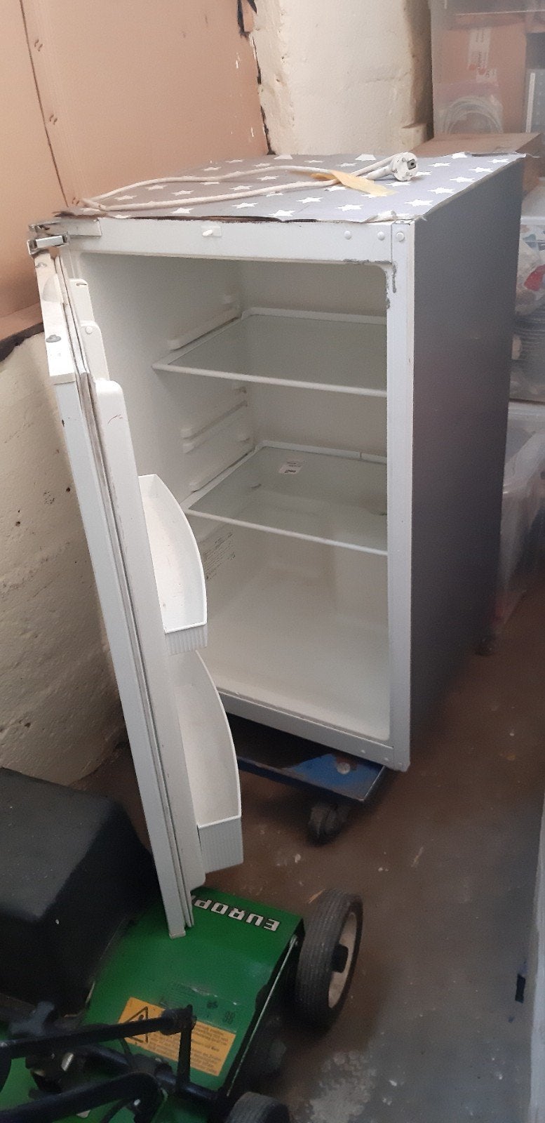Refrigerateur,frigo,congélateurs bahut ,sechoir apt de 15 €, Enlèvement