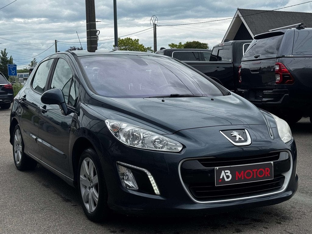 Peugeot 308 308 1.6 HDi Premium Pack UNIQUEMENT EXPORT/MARCH, Autos, Achat, 82 kW, Entreprise, Boîte manuelle