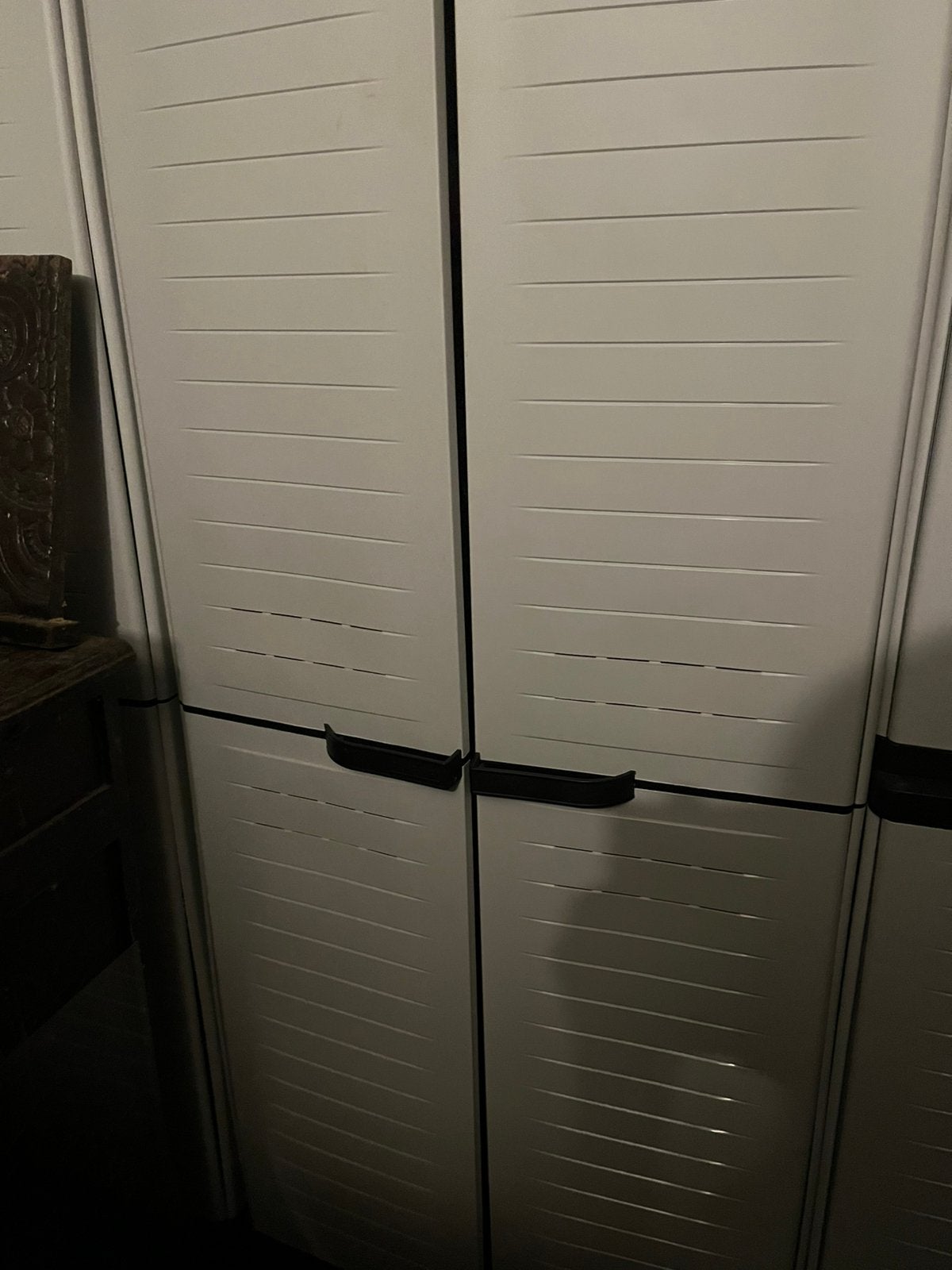 Kast in plastiek voor binnen en buiten, Ophalen, Zo goed als nieuw