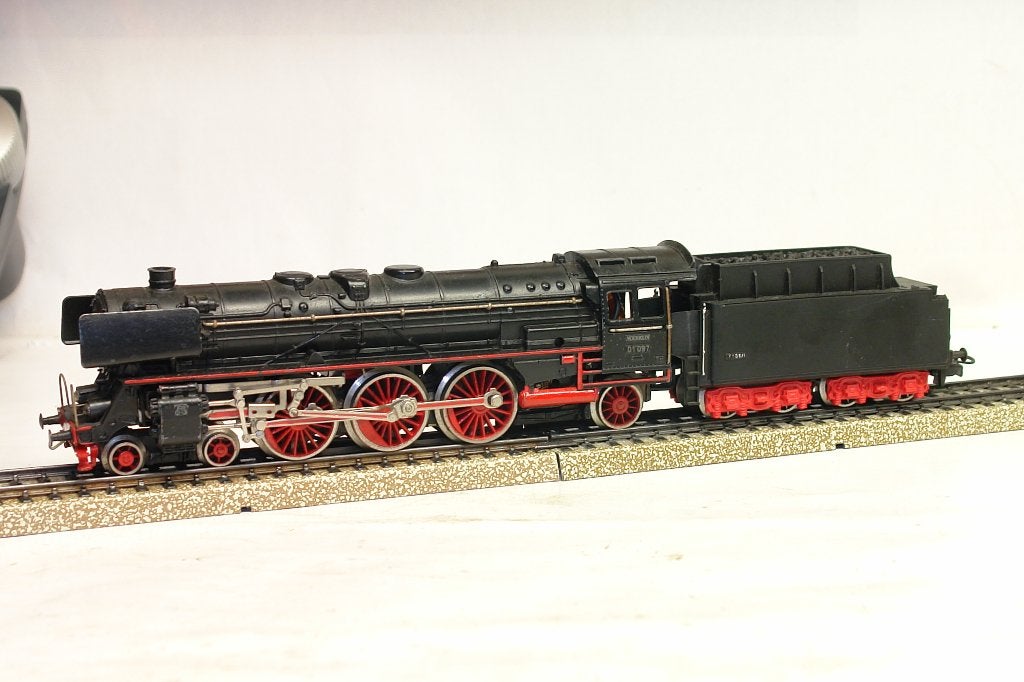 MARKLIN STEAM 01097 TENDER F809/1 DEUTSCHE BUNDESBAHN, Hobby en Vrije tijd, Modeltreinen | H0, Wisselstroom, Gebruikt, Locomotief
