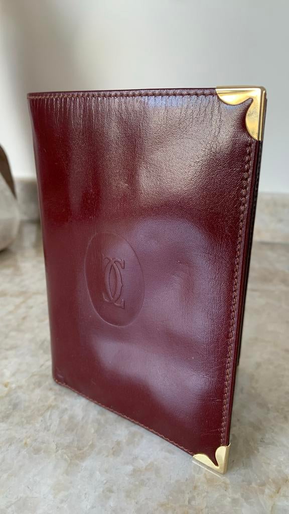 CARTIER portefeuille, Handtassen en Accessoires, Ophalen, Gebruikt, Rood