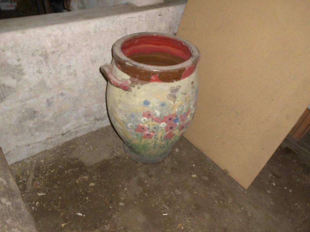 Grote oude pekelpot beschilderd ,de derde foto is de binnenk, Enlèvement ou Envoi