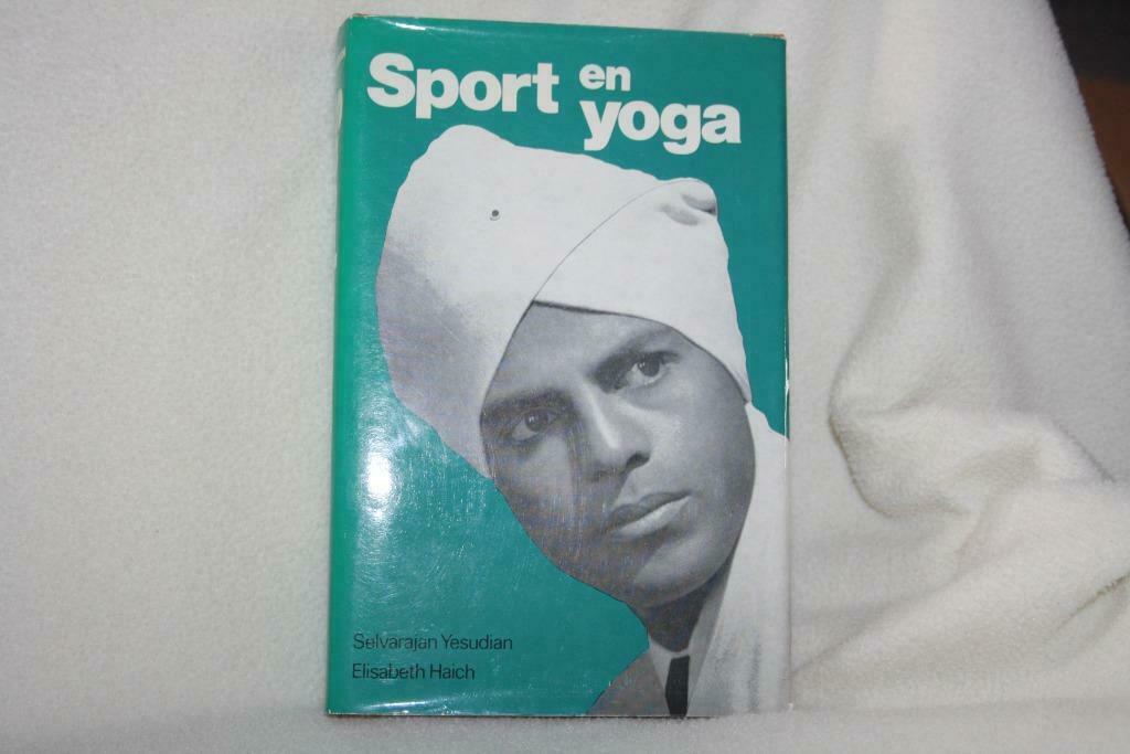 Sport en Yoga  (Hatha-Yoga) – Selva Raja Yesudian en Elisabe, Boeken, Ophalen of Verzenden, Gelezen, Overige sporten