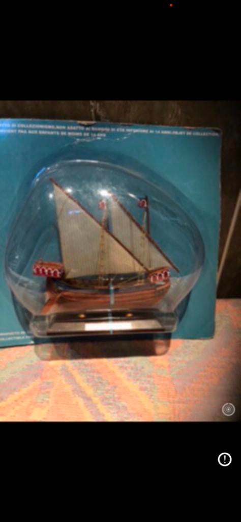 2 bateaux mingnature de collection neuf, Enlèvement ou Envoi, Comme neuf