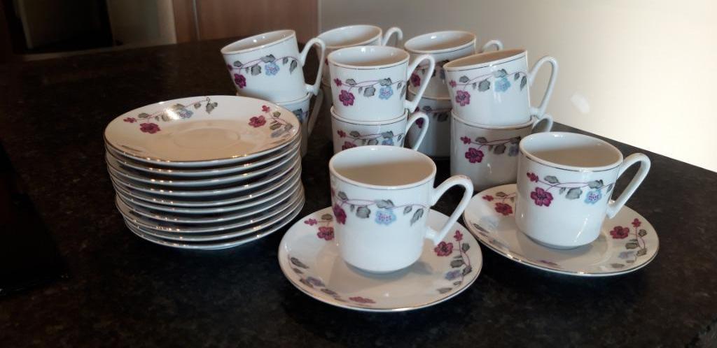 kinderkoffieservies, Ophalen