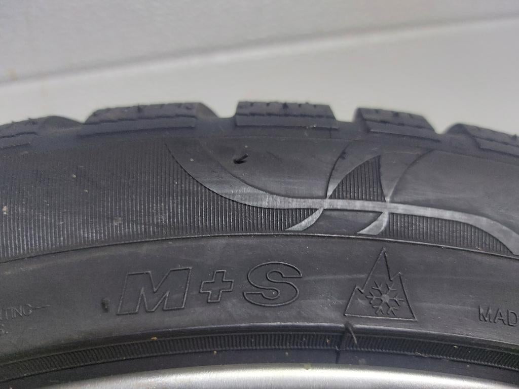 Mercedes velgen en banden, Auto-onderdelen, Banden en Velgen, Gebruikt, Banden en Velgen, 17 inch, Ophalen of Verzenden