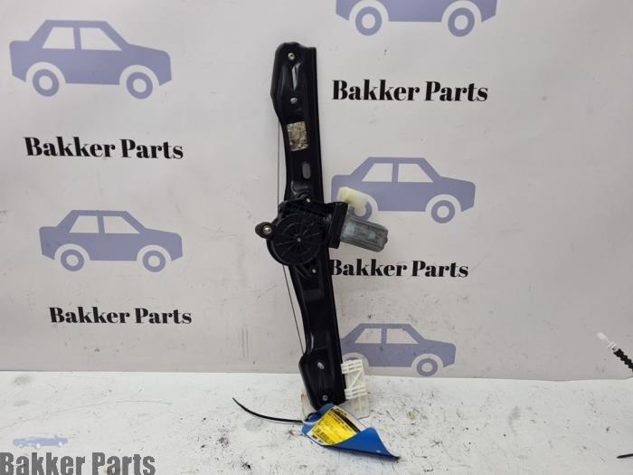 Mécanique vitre 4portes arrière gauche d'un BMW 3-Serie, -, -, 3 mois de garantie, Utilisé