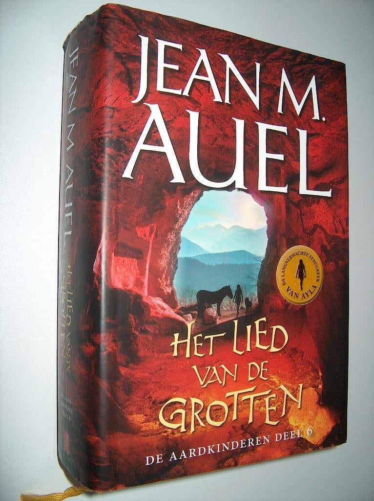 Jean M. Auel - Het lied van de Grotten - De Aardkinderen 6, Boeken, 14e eeuw of eerder, Jean M. Auel, Europa, Ophalen of Verzenden