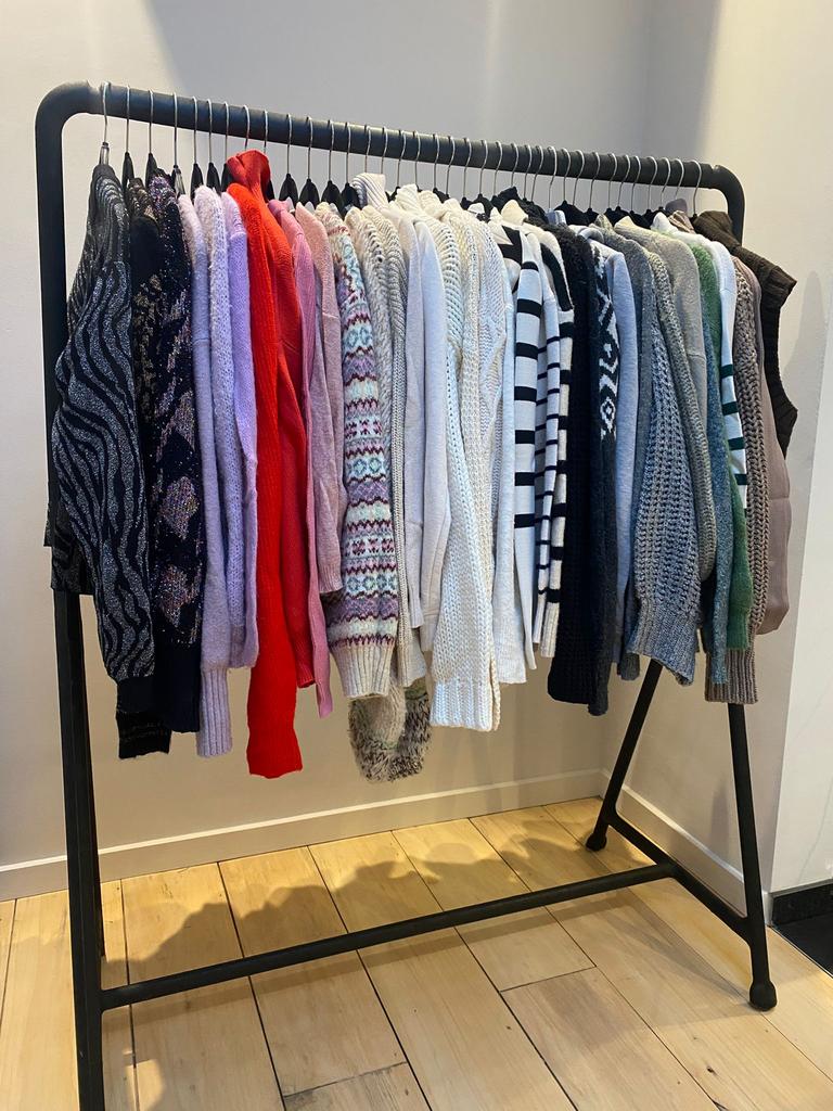 Groot lot dameskleding – maat XS, S, M – trendy & hedendaags, Ophalen, Zo goed als nieuw, Maat 34 (XS) of kleiner