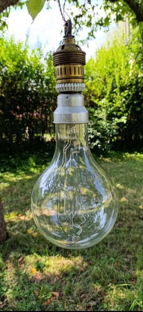 lamp 1000watt uit tent/kamp ttv oorlog, Ophalen