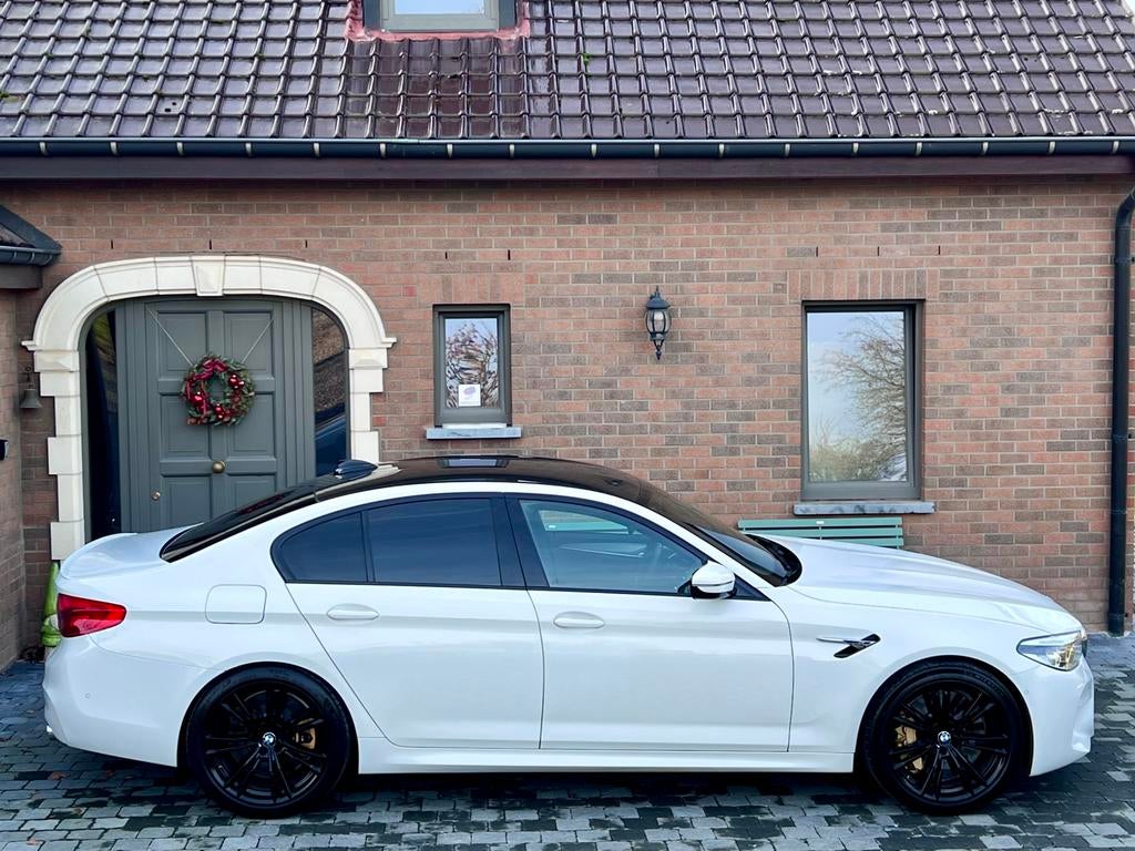 BMW M5 Performance 4.4AS V8 xDrive, Auto's, Automaat, Bedrijf, 5 Reeks, Dealer onderhouden