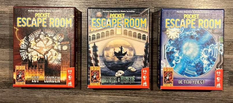 999 Games - Pocket Escape Room (meerdere doosjes), Hobby en Vrije tijd, Ophalen of Verzenden, Gebruikt