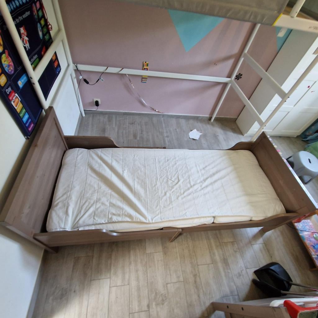 2 lits enfants 80 sur 200 avec matelas, Huis en Inrichting, Slaapkamer | Stapelbedden en Hoogslapers, Ophalen, Gebruikt, Eenpersoons