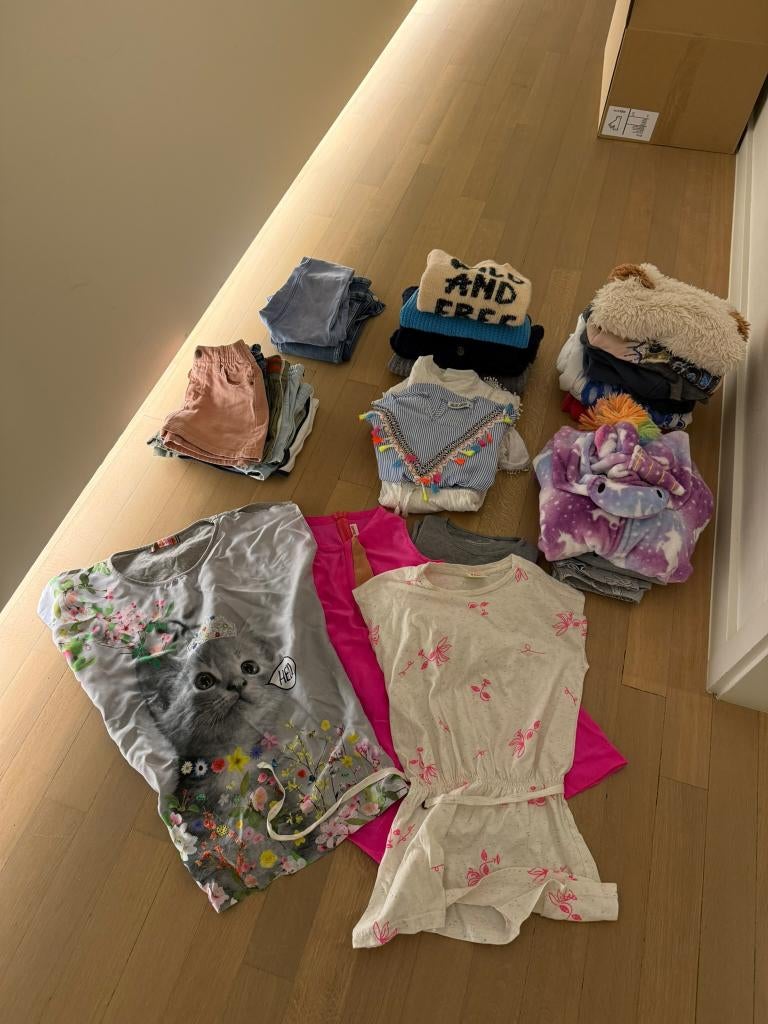 Doos met kinderkledij maat 8 met o.a merkkleding, Ophalen, Overige typen, Meisje, AO76 American Outfitters