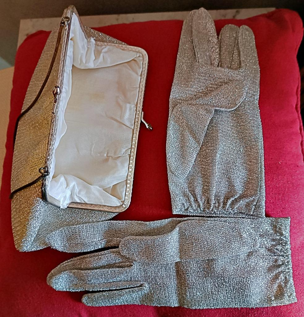 Pochette / sac de soirée vintage en lurex argenté + 2 gants, Ophalen of Verzenden, Zo goed als nieuw, Overige kleuren, Avondtasje