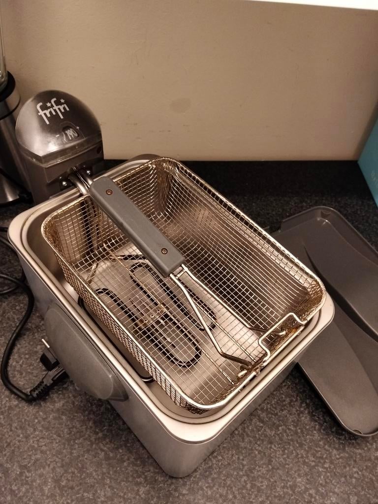 Frifri frituurpan, Elektronische apparatuur, Ophalen of Verzenden, Zo goed als nieuw
