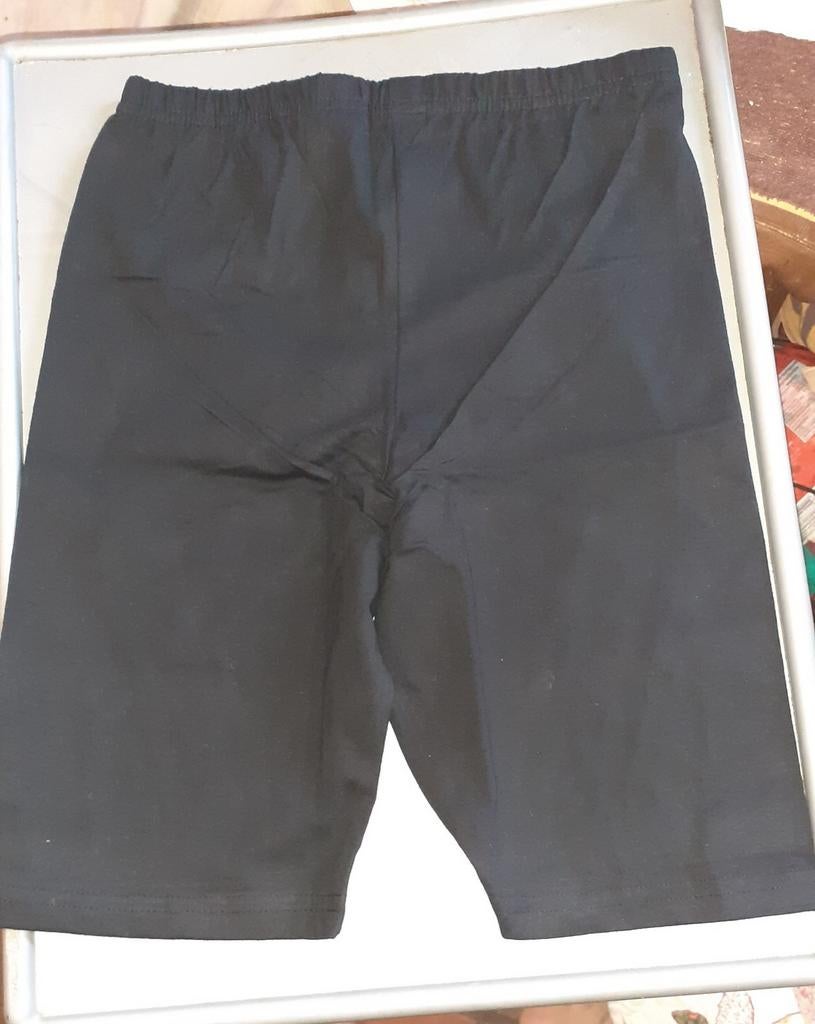Short noir de gymnastique taille M, Ophalen of Verzenden, Nieuw, Zwart