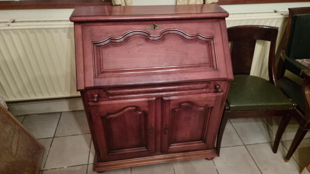 Secrétaire en acajou état impeccable, Enlèvement, Comme neuf