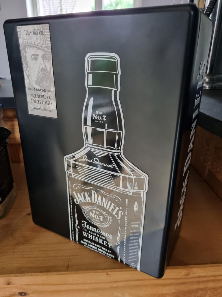 Jack daniels box, Verzamelen, Ophalen