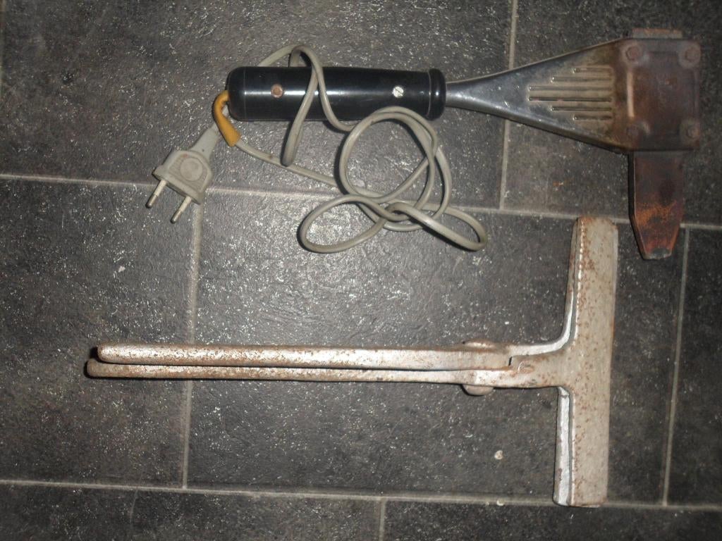 OUTIL, Bricolage & Construction, Enlèvement, Utilisé