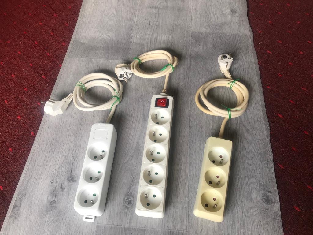 Legrand multiprise (3 piéces)., Envoi, Utilisé