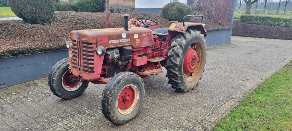 MCCORMICK d439, Zakelijke goederen, Landbouw | Tractoren, Ophalen, McCormick