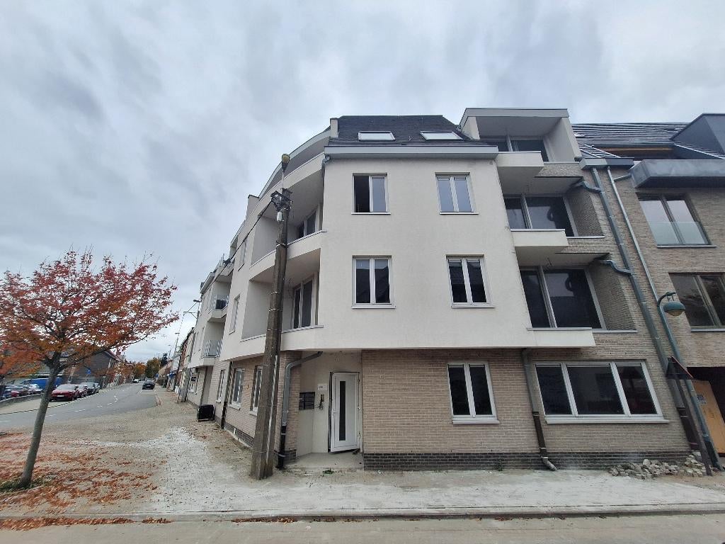 TE KOOP: Casco res. Syncera – Spoorwegstraat 1, Evergem, Immo, Appartement, Evergem