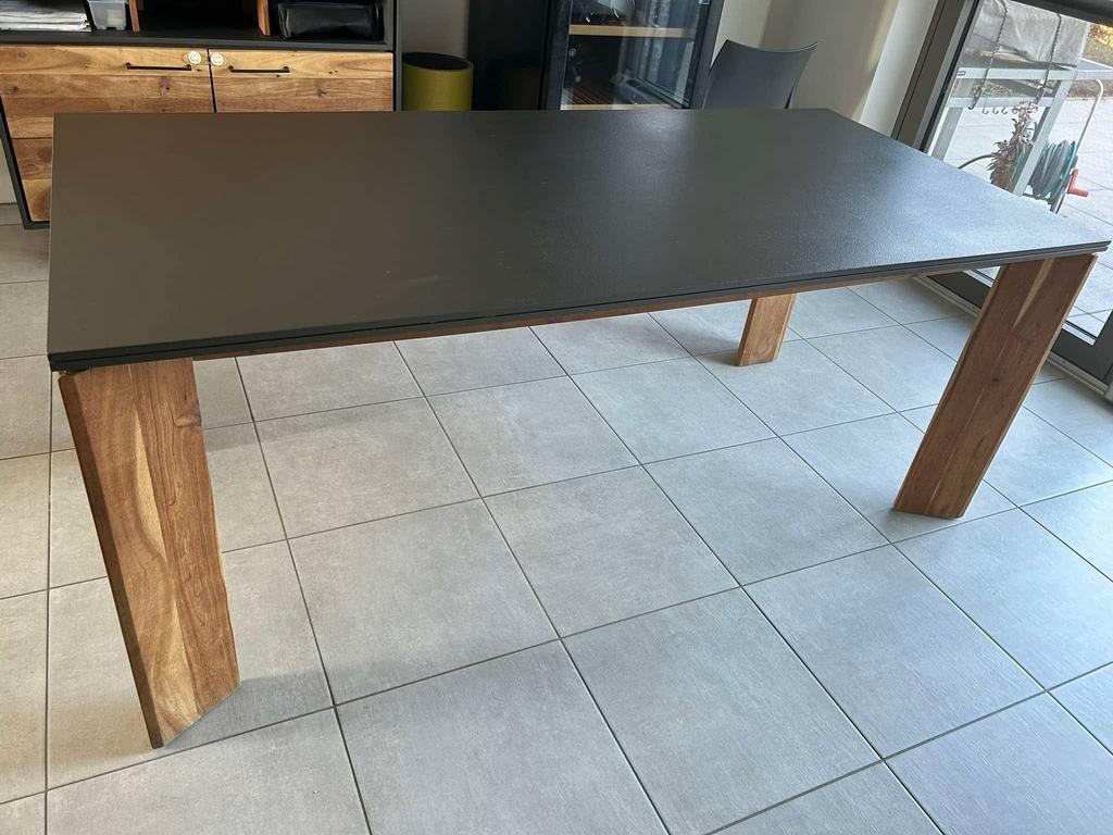 Table Xooon - Cenon, Maison & Meubles, Tables | Tables à manger, 150 à 200 cm, Cinq personnes ou plus, Enlèvement, Utilisé