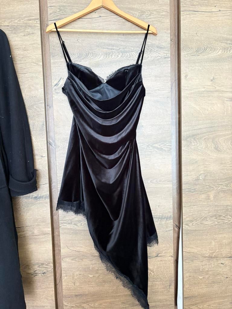 Zara dress Nieuw, Ophalen of Verzenden, Nieuw, Maat 42/44 (L), Zwart