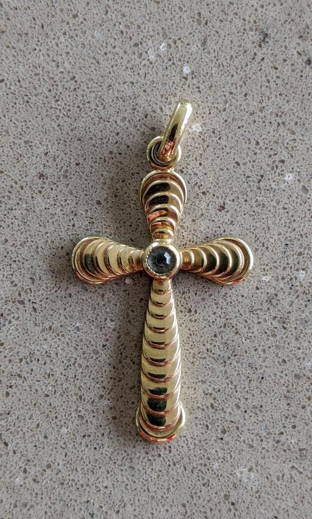 Kruisje verguld, plaqué or, Ophalen of Verzenden, Nieuw, Sieraad, Christendom | Katholiek