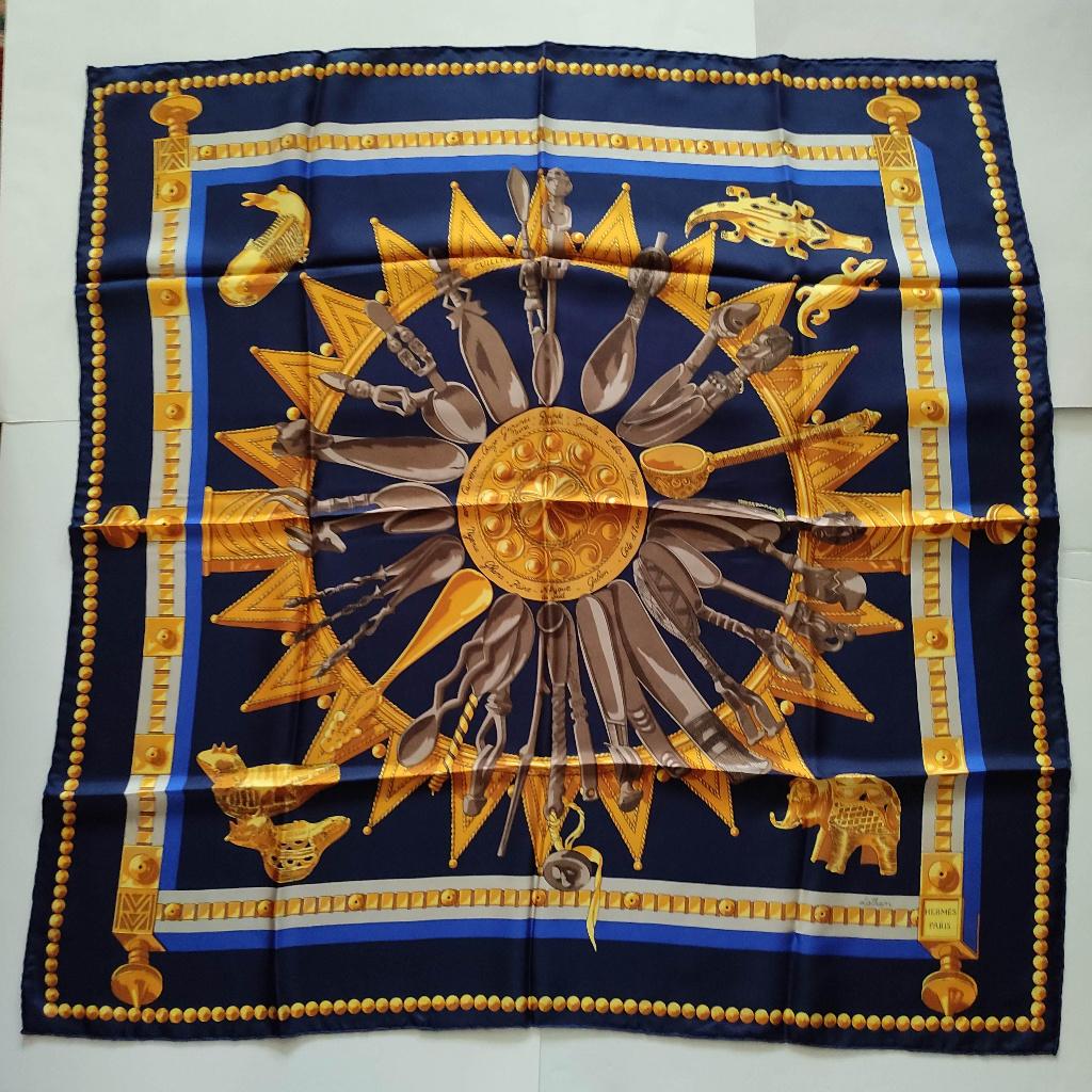 Franse carré foulard in zijde - Afrikaans thema, Hermès, Enlèvement ou Envoi, Comme neuf, Écharpe