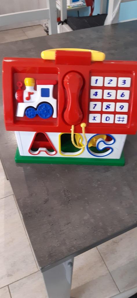 Maisonnette éducative pour enfant, Enlèvement, Comme neuf, Découverte