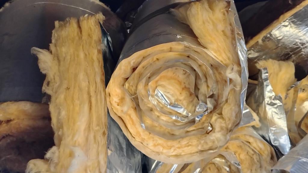 ROULEAU ISOLANT TOIT, Enlèvement, Comme neuf