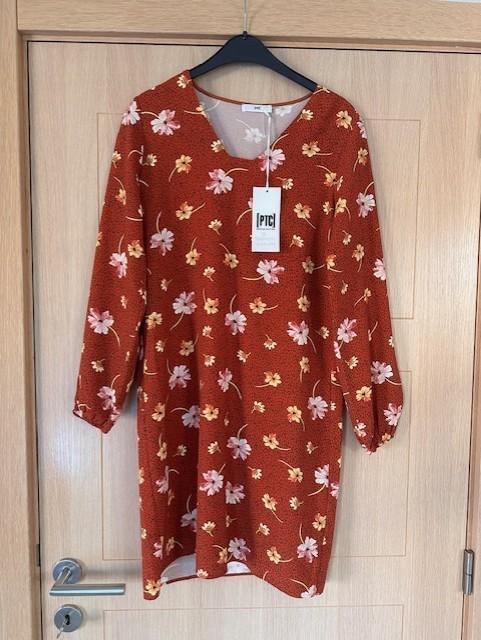 Nieuwe losse jurk PTC maat S (nr1399a), Nieuw, Oranje, Ophalen of Verzenden, Knielengte