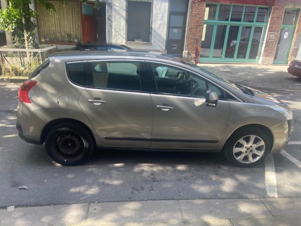 Peugeot 3008, Entreprise, Boîte manuelle, Noir, 5 portes