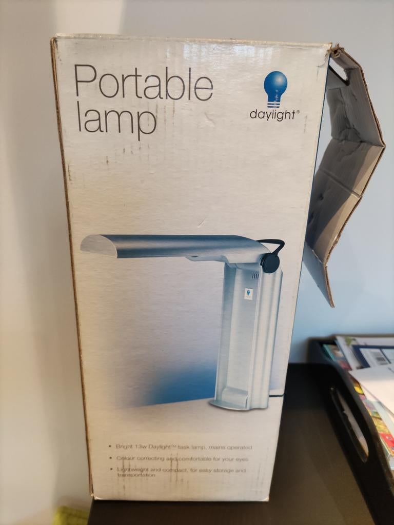 Nieuwe D-Light lamp, Hobby en Vrije tijd, Vergrootglazen, Loepen en Loeplampen, Ophalen of Verzenden, Nieuw, Overige typen