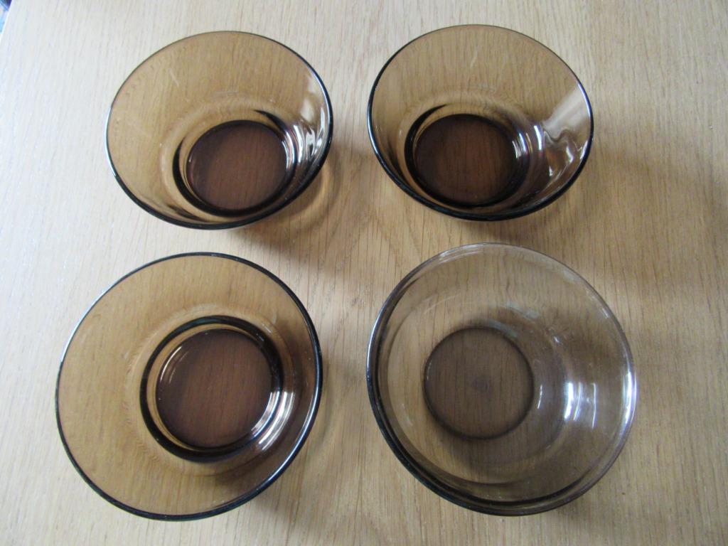 N 4 raviers ton "fumé" dont 1 BP, Huis en Inrichting, Keuken | Servies, Ophalen, Gebruikt