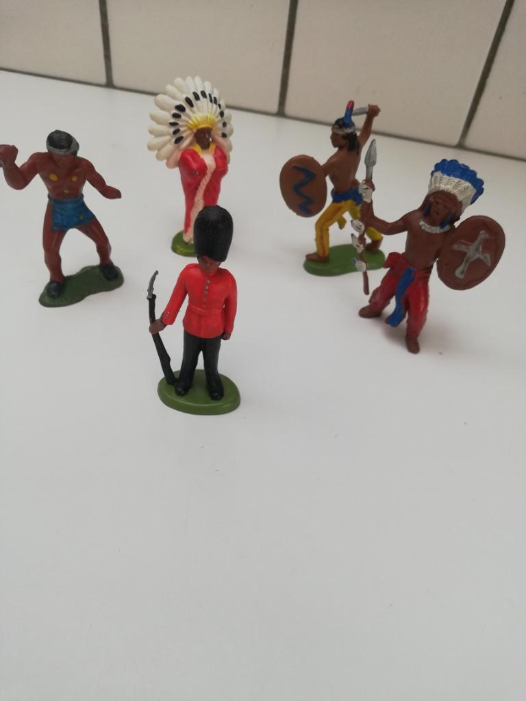 miniatuur britains indianen en Royal Guards, Verzamelen, Ophalen of Verzenden, Gebruikt