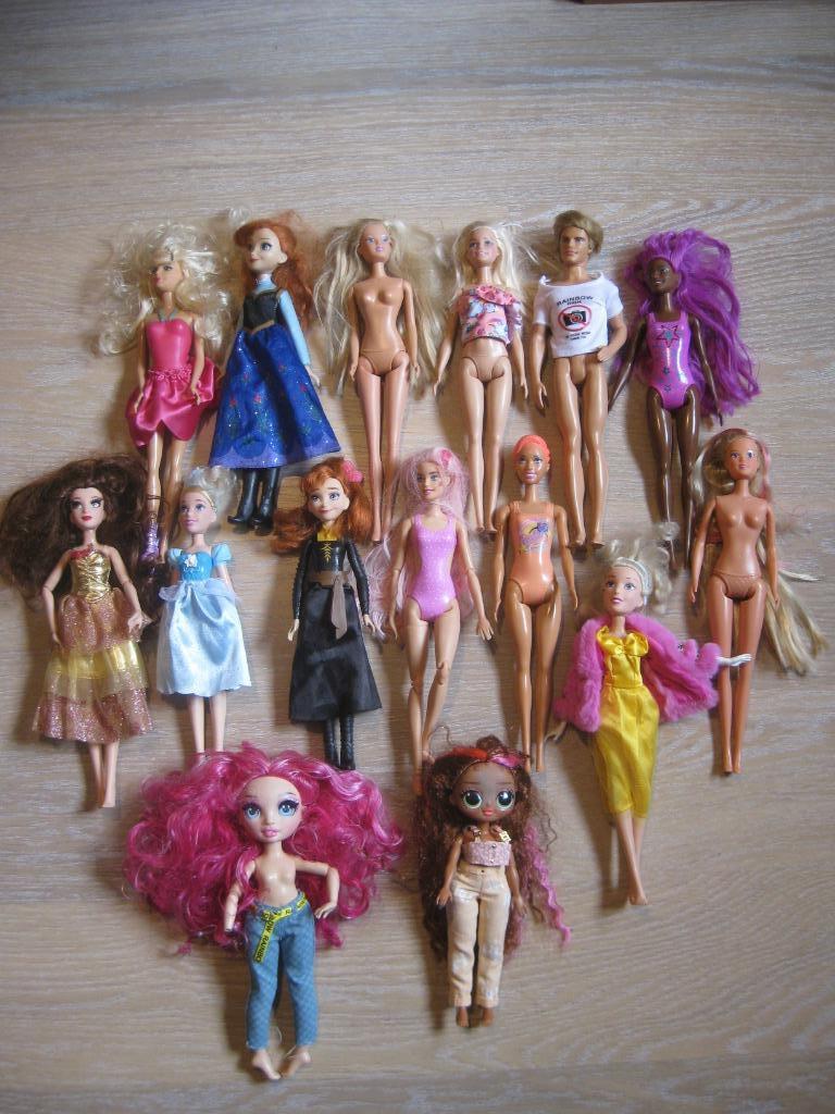 Poupées Lot de 15 ou à la pièce, Enlèvement ou Envoi, Utilisé, Autres types