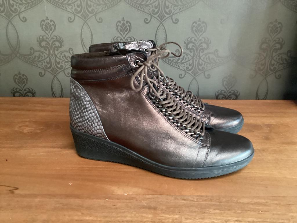 Enkellaarsjes Gabor 42, Kleding | Dames, Bruin, Gabor, Ophalen of Verzenden, Zo goed als nieuw