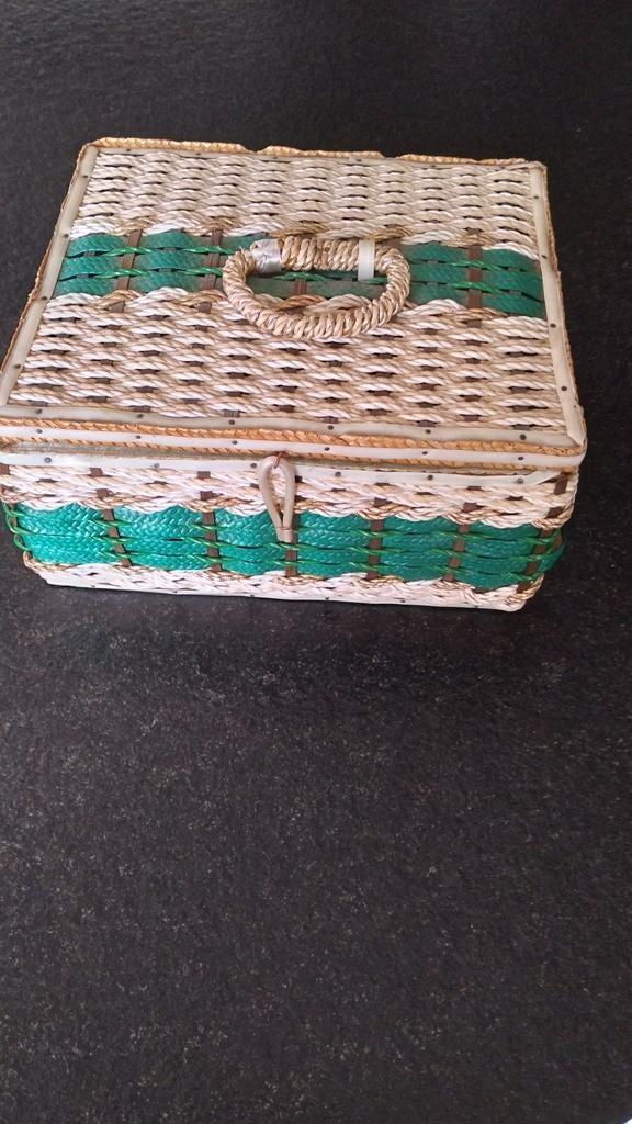 Vintage naaikistje, Antiek en Kunst, Ophalen of Verzenden