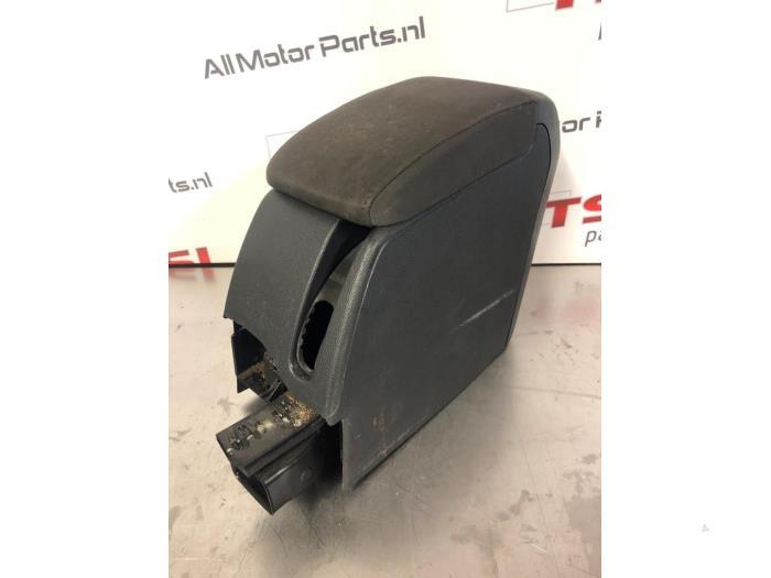 Armleuning van een Volkswagen Golf, Auto-onderdelen, Interieur en Bekleding, Gebruikt, -, Volkswagen, -